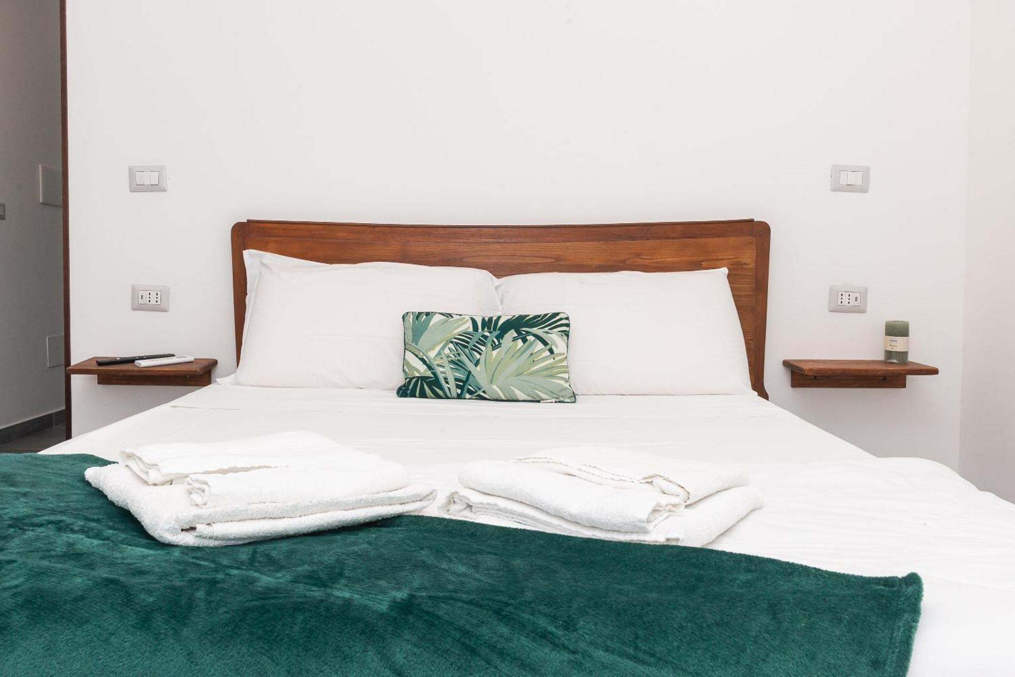 Guest House - Affittacamere Green Apartment - By Faendho 托雷斯港 外观 照片
